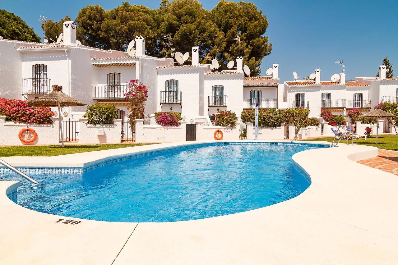 נרחה Los Pinos 23 Villas Casasol בית נופש